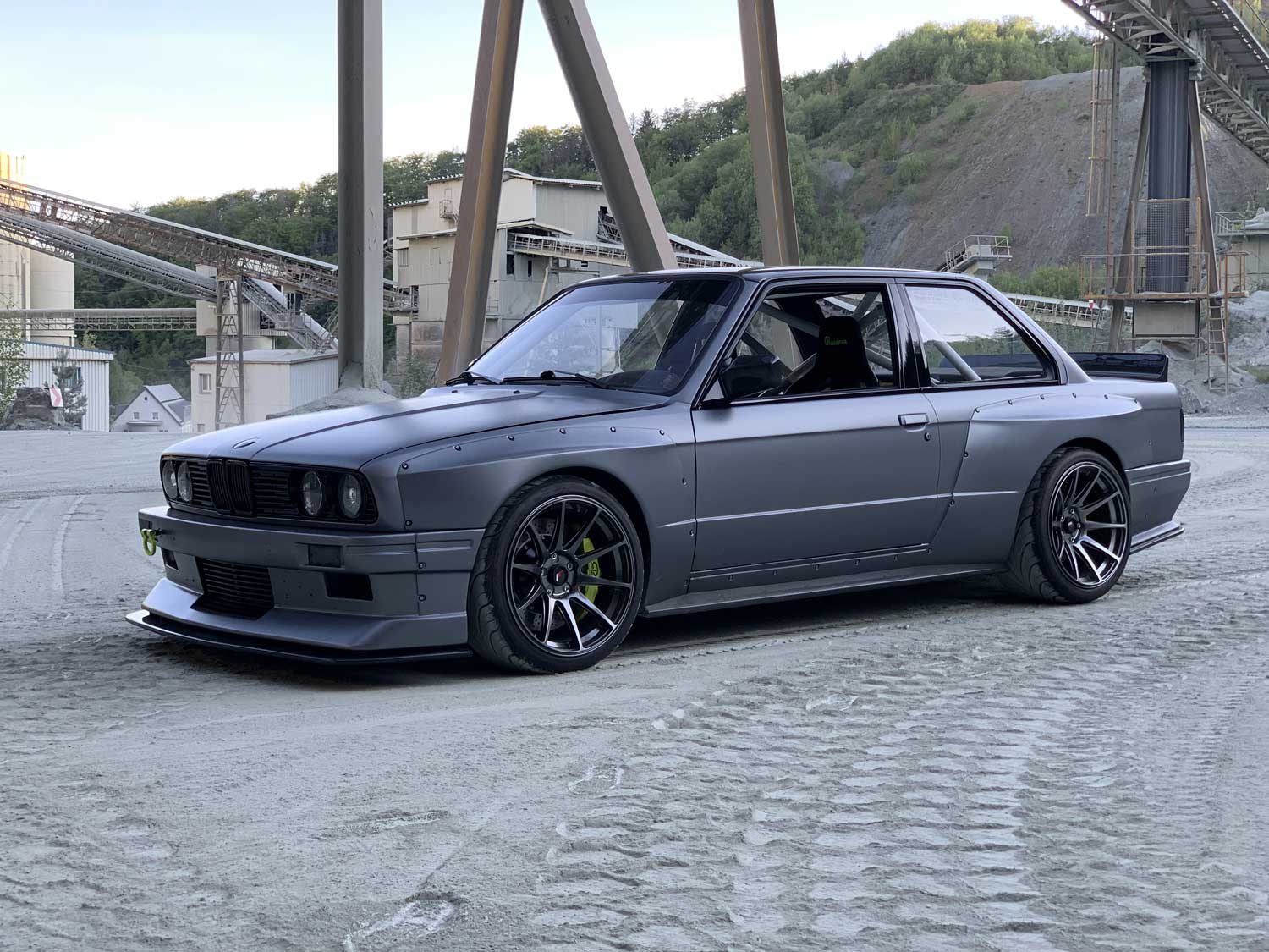 BMW E30 M350i